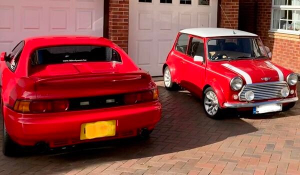 Rover Mini & Toyota MR2 Rover Mini & Toyota MR2